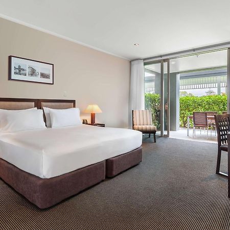 Hilton Lake Taupo Exterior foto